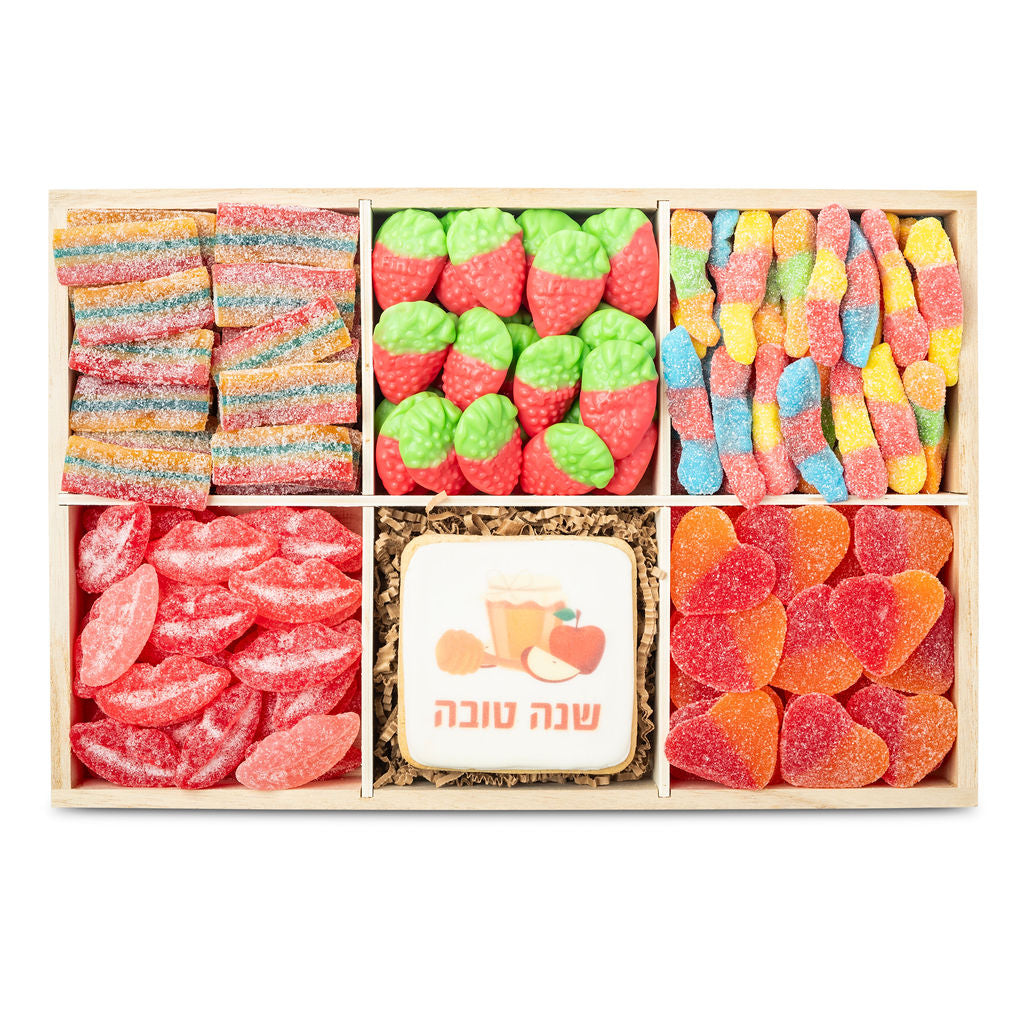 Medium Wooden Candy Tray with RH cookie