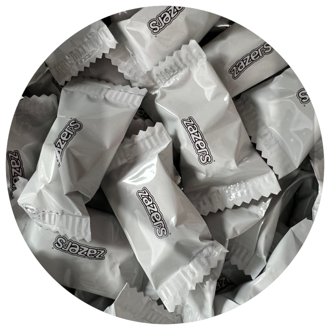 White Sour Zazers Candy (Strawberry)